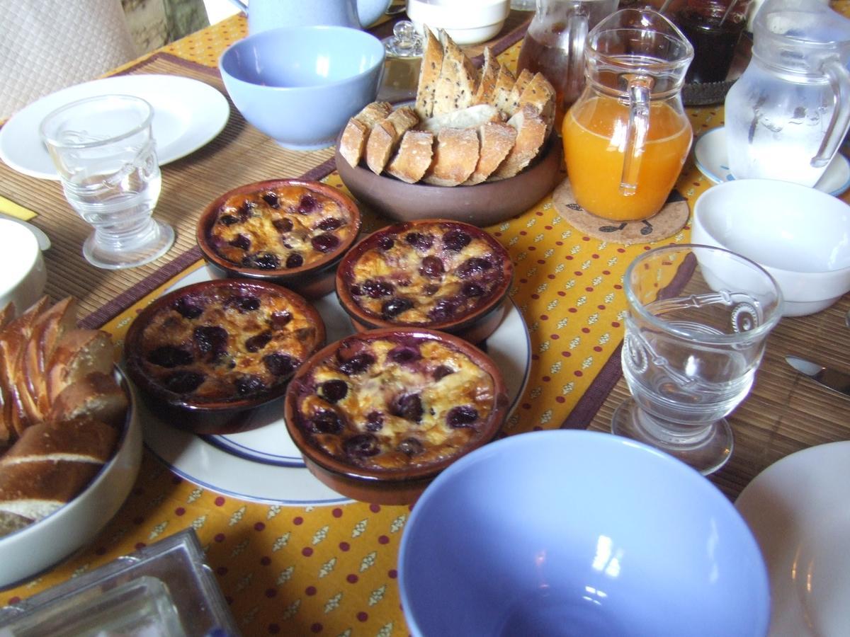 Bed and Breakfast Bize De La Tour Saint-Bonnet-du-Gard Zewnętrze zdjęcie
